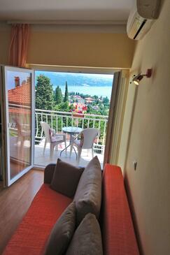 Apartments with parking space Opatija - 7896