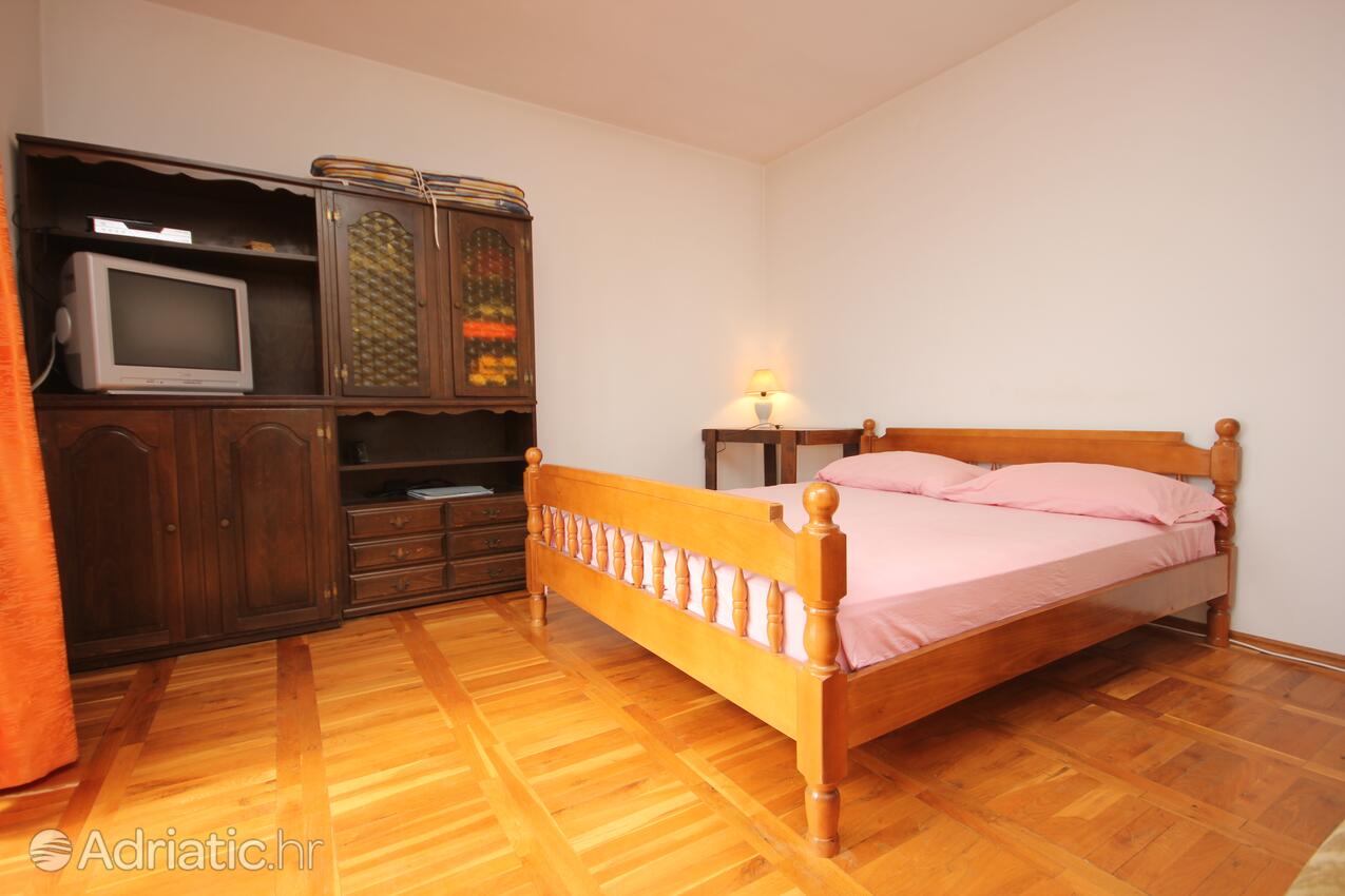 Apartments with parking space Opatija - 7904