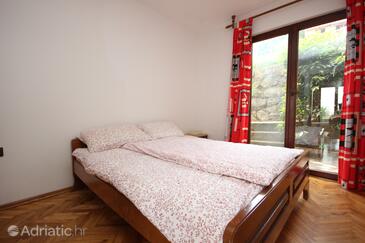 Ferienwohnungen mit Parkplatz Opatija - 7904