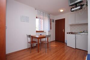 Studio flat Mali Lošinj Studio flat Mali Lošinj, Lošinj (AS-7941-b)