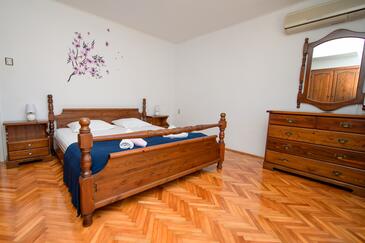 Apartmanok a tenger mellett Nerezine, Losinj - 7963