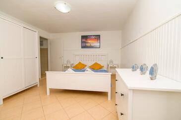 Apartmaji ob morju Nerezine, Lošinj - 7963