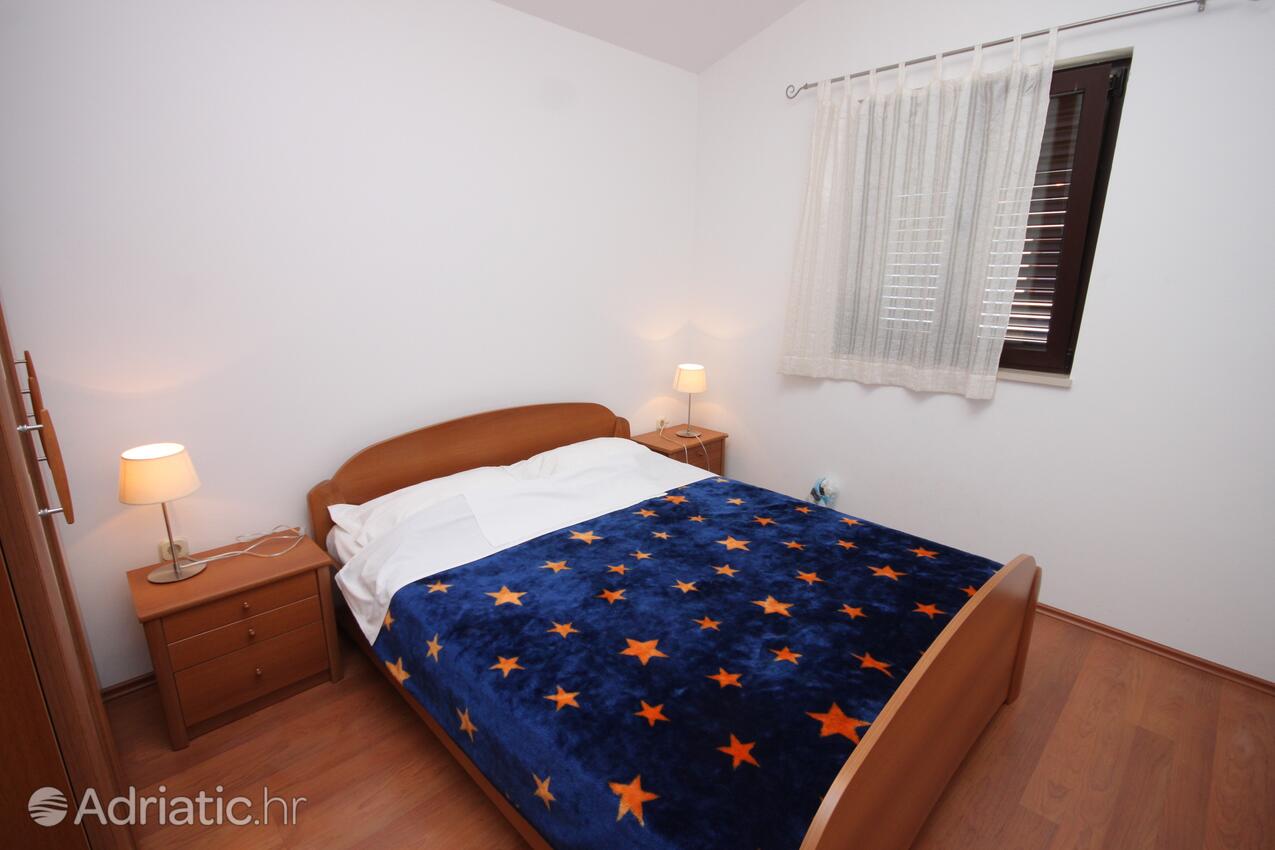 A-7965-a - Private accommodation - Apartments with a parking space Mali Lošinj, Lošinj