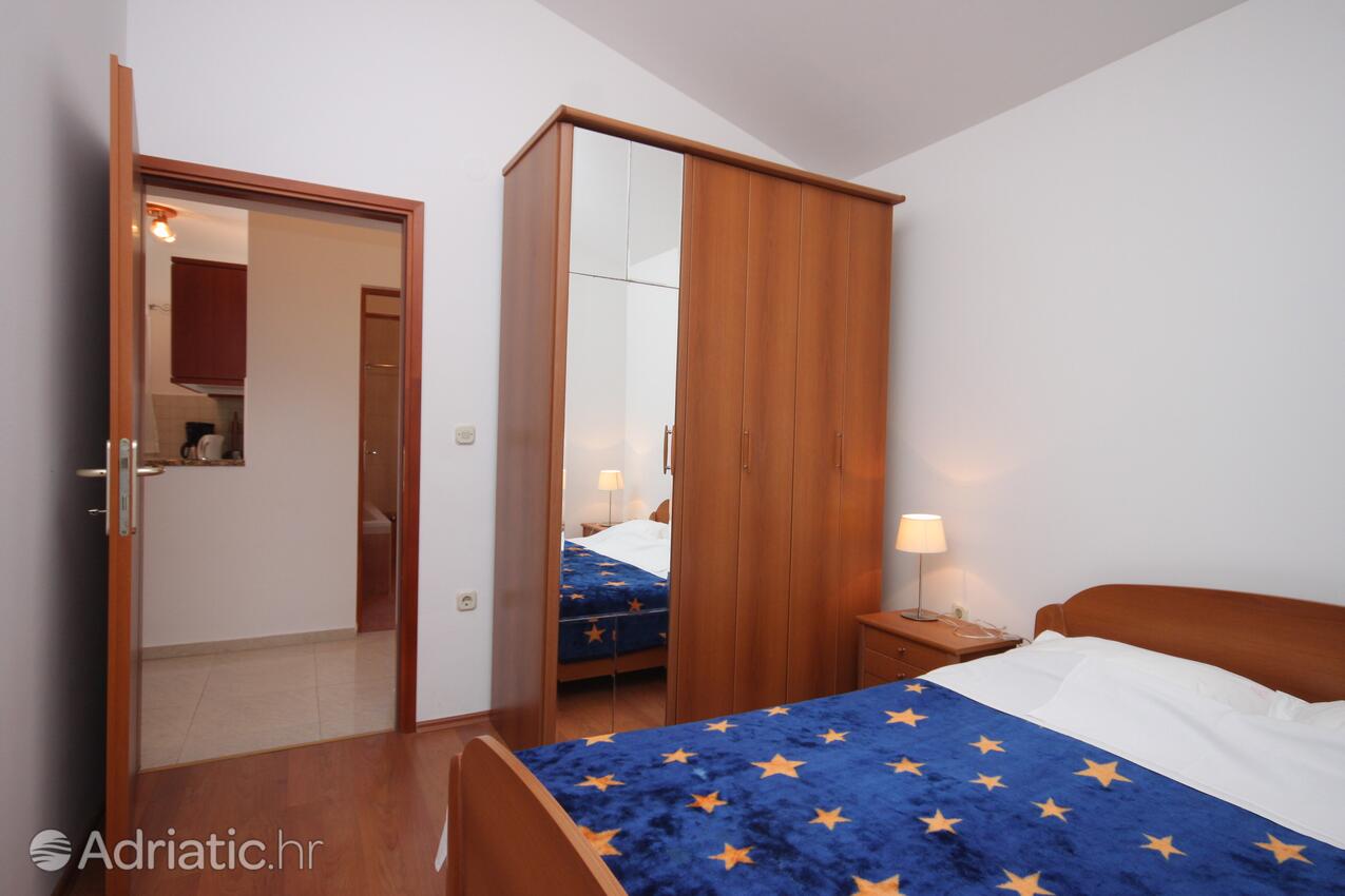 A-7965-a - Private accommodation - Apartments with a parking space Mali Lošinj, Lošinj
