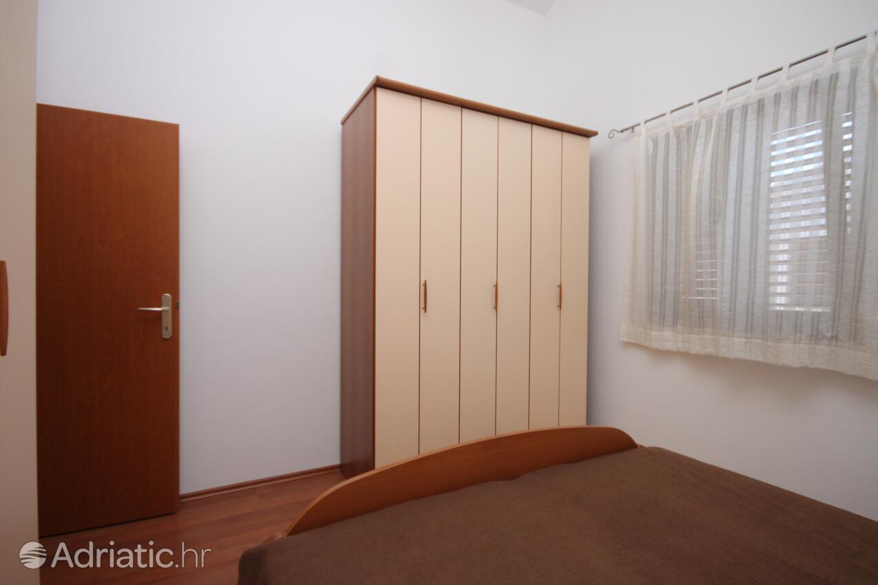 A-7965-a - Private accommodation - Apartments with a parking space Mali Lošinj, Lošinj