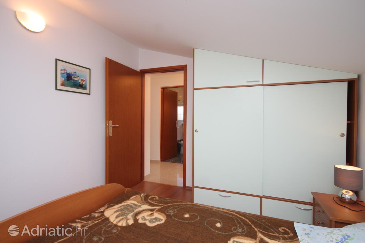 A-7965-a - Private accommodation - Apartments with a parking space Mali Lošinj, Lošinj