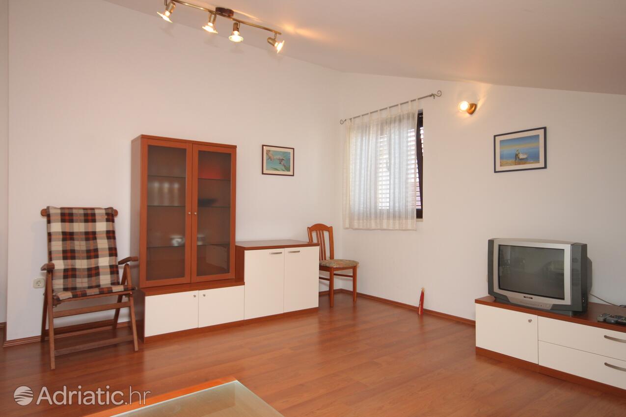 A-7965-a - Private accommodation - Apartments with a parking space Mali Lošinj, Lošinj