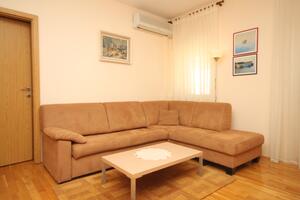 One bedroom apartment Mali Lošinj One bedroom apartment Mali Lošinj, Lošinj (A-7979-a)