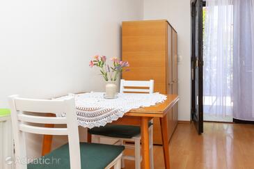 Appartements avec parking Jezera, Murter - 798