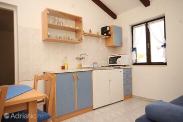 Ferienwohnungen mit Parkplatz Artatore, Losinj - 8007