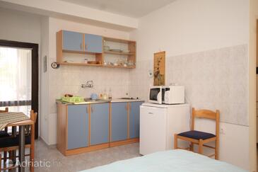 Apartmani s parkingom Artatore, Lošinj - 8007