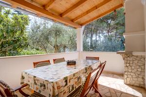 Two bedroom apartment Artatore Two bedroom apartment Artatore, Lošinj (A-8008-a)