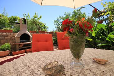 Trojizbový apartmán Ćunski, Lošinj (A-8010-b)