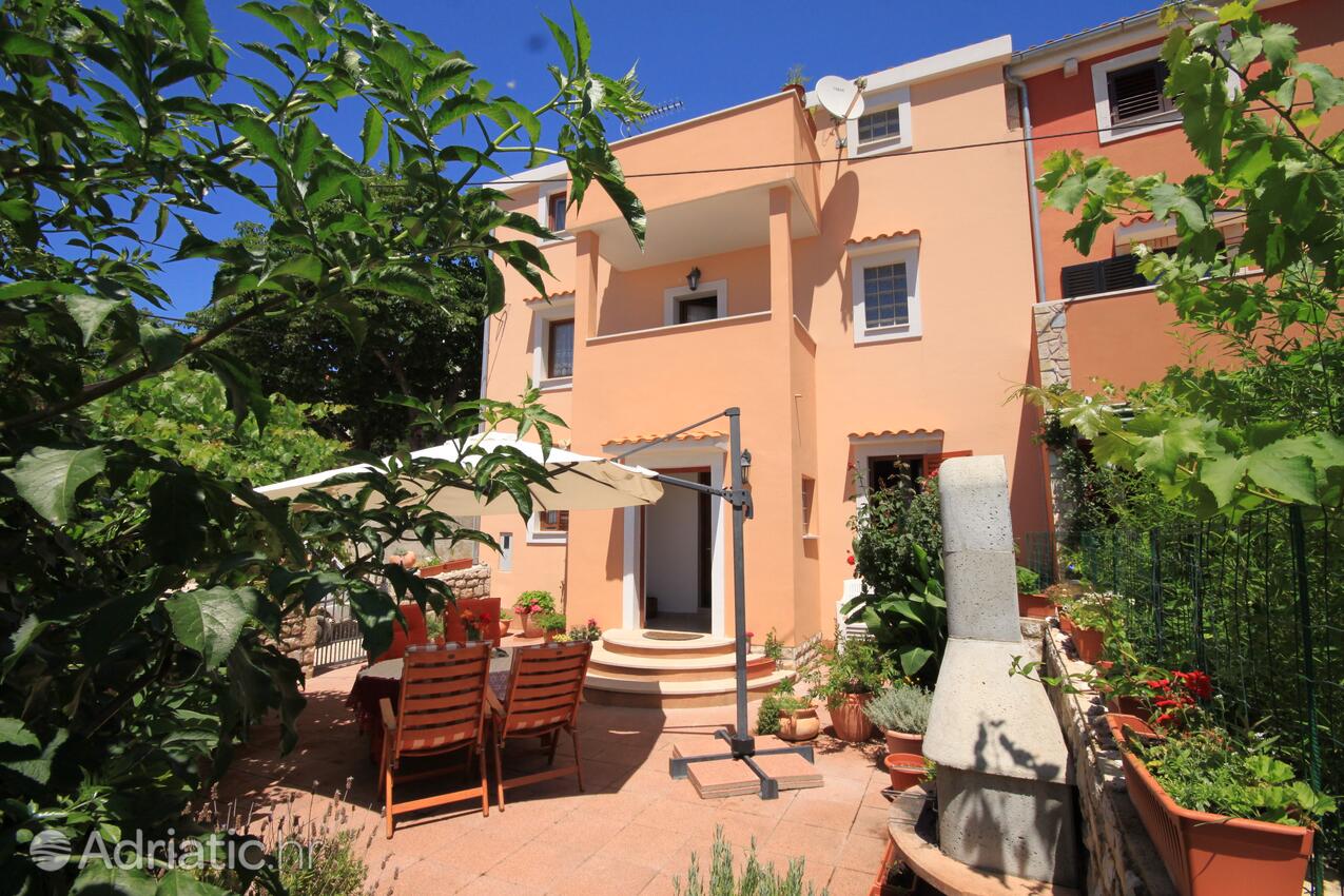 Objekt - Apartmani s parkingom Ćunski, Lošinj