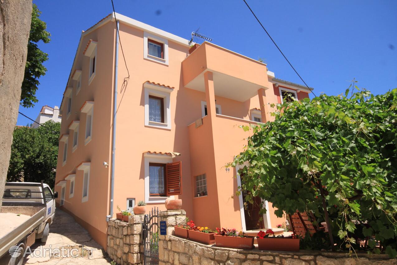 Objekt - Apartmani s parkingom Ćunski, Lošinj