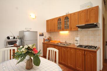 Apartamente cu parcare Sveti Jakov, Losinj - 8011