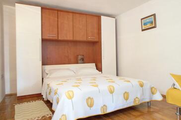 Apartments with parking space Veli Lošinj, Lošinj - 8029