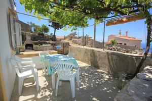 Casa di due stanze Ustrine, Cherso - Cres (K-8037)