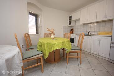 Apartments with parking space Mali Lošinj, Lošinj - 8053
