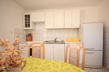 Apartments with parking space Mali Lošinj, Lošinj - 8053