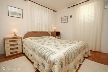 Апартаменты с парковкой Свети Яков - Sveti Jakov, Лошинь - Lošinj - 8057