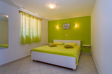 Apartments with parking space Mali Lošinj, Lošinj - 8067