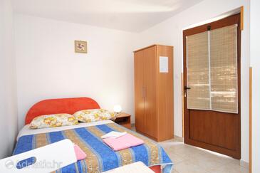 Apartmanok a tenger mellett Valun, Cres - 8081