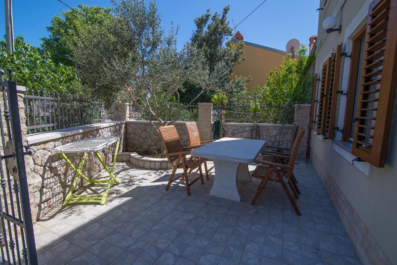 Апартаменты с парковкой Пунта Крижа - Punta križa, Црес - Cres - 8082