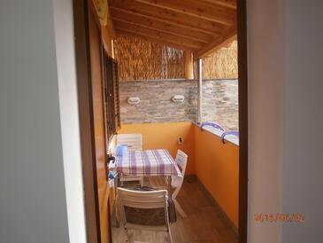 Apartmani uz more Valun, Cres - 8086