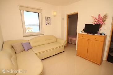 Apartmani uz more Valun, Cres - 8086