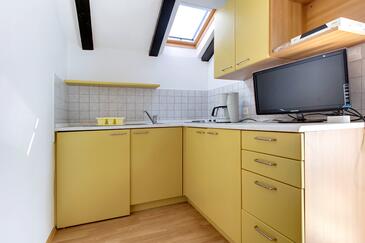 Appartamenti con parcheggio Artatore, Lussino - Lošinj - 8087