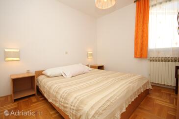 Apartments with parking space Mali Lošinj, Lošinj - 8090