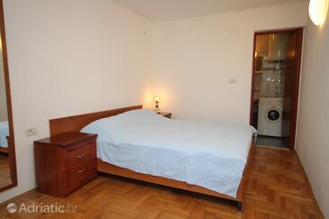 Apartments with parking space Mali Lošinj, Lošinj - 8090