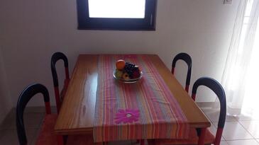 Apartments by the sea Tisno, Murter - 810