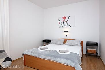 Apartmaji ob morju Tisno, Murter - 812