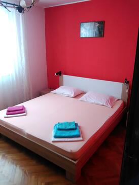 Apartmány s terasou Tisno, Severní Dalmácie