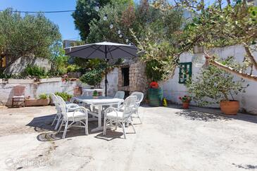 Apartments by the sea Tisno, Murter - 815