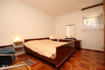 Appartamenti accanto al mare Luka, Isola Lunga - Dugi otok - 8151