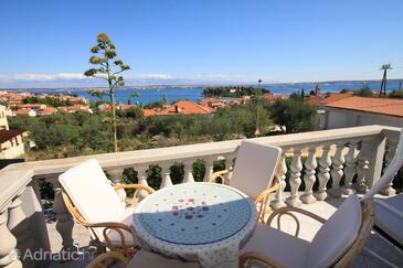 Apartmaji s parkingom Preko, Ugljan - 8224