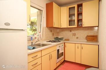 Apartmani uz more Tkon, Pašman - 8231