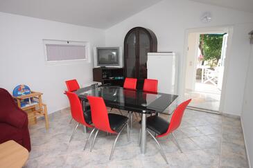 Družinski apartmaji ob morju Preko, Ugljan - 8232 Adriatic.hr