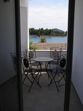 Rodinné apartmány u moře Preko, Ugljan - 8232