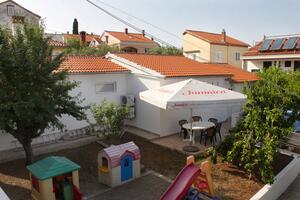 Familie appartement aan zee Preko, Ugljan - 8232