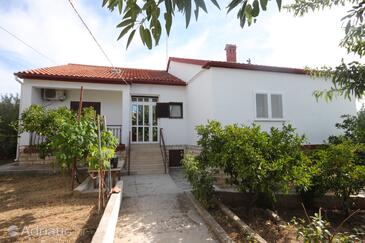 Family friendly seaside apartments Preko, Ugljan - 8232 Adriatic.hr