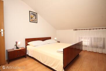 Ferienwohnungen mit Parkplatz Kukljica, Ugljan - 8237