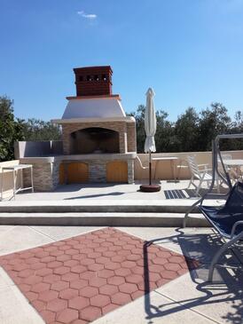 Апартаменти з паркуванням Кукліца - Kukljica, Углян - Ugljan - 8237