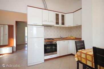 Apartments by the sea Banj, Pašman - 8242