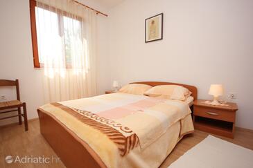 Ferienwohnungen am Meer Kraj, Pasman - 8247