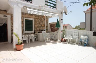 Apartments by the sea Kali, Ugljan - 8269