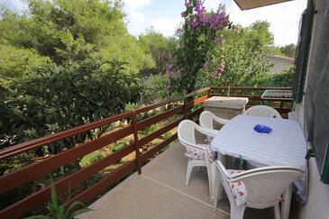 Two bedroom apartment Cove Mala Lamjana, Ugljan (A-827-b(